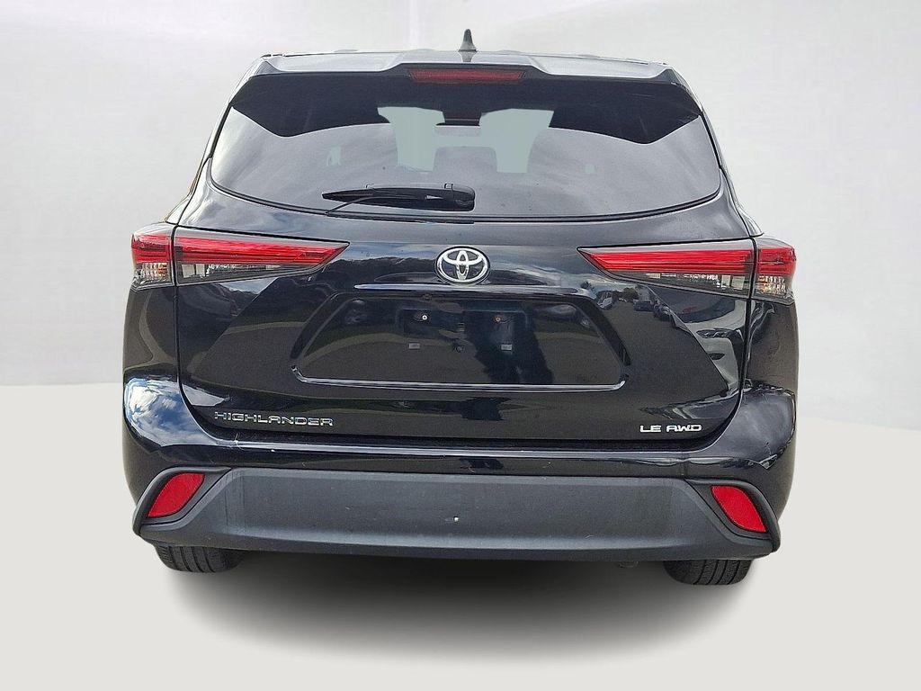used 2022 Toyota Highlander car, priced at $32,491