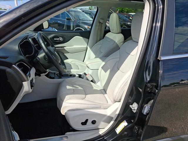 used 2019 Jeep Cherokee car, priced at $14,791