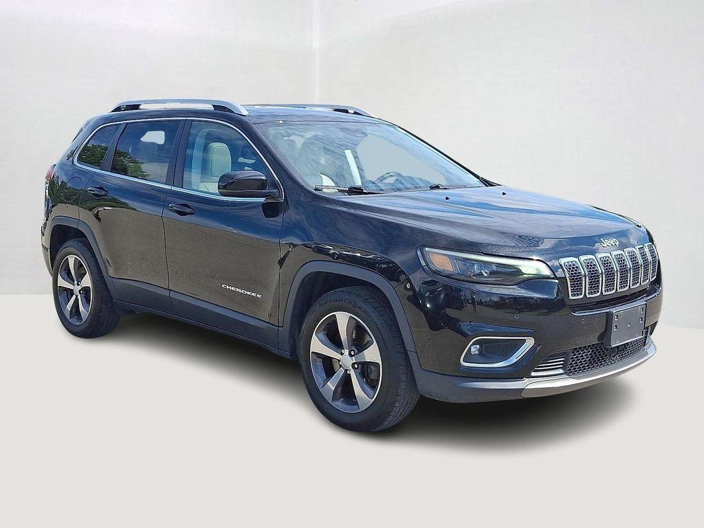 used 2019 Jeep Cherokee car, priced at $12,995
