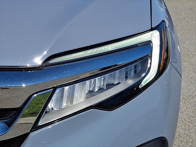 used 2022 Honda Pilot car, priced at $33,990