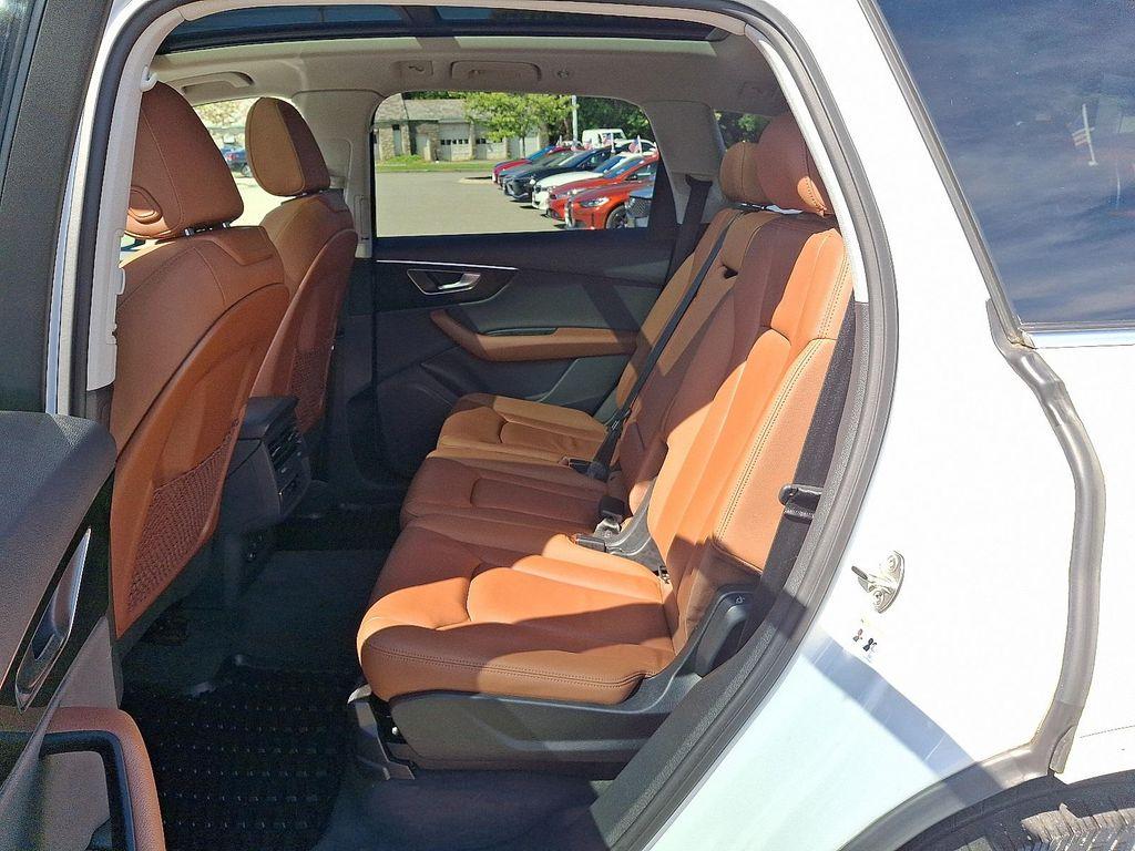 used 2021 Audi Q7 car, priced at $29,991