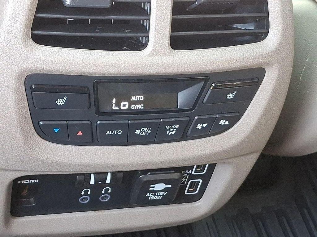 used 2022 Honda Pilot car, priced at $31,492