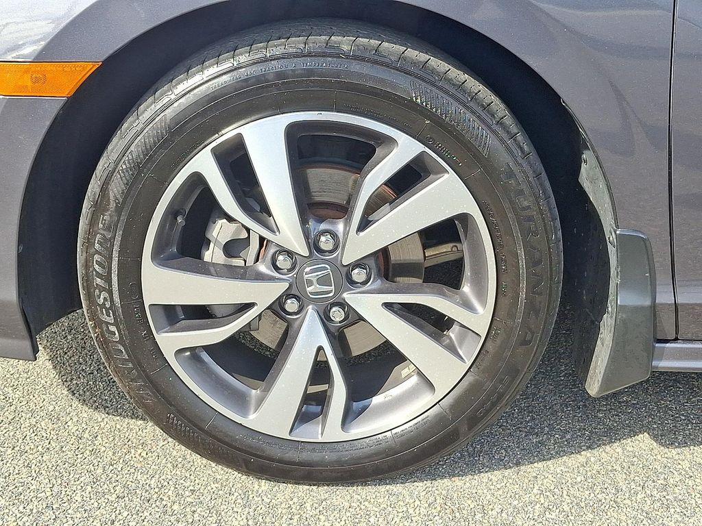 used 2023 Honda Odyssey car, priced at $32,492