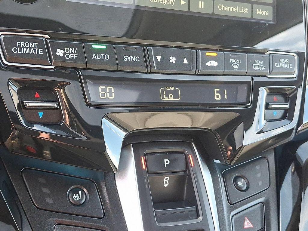 used 2023 Honda Odyssey car, priced at $32,492