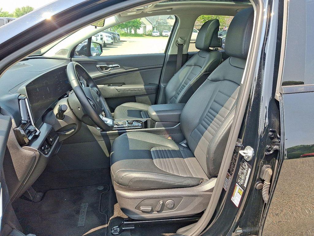 used 2023 Kia Sportage car, priced at $24,700