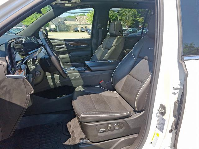 used 2021 Cadillac Escalade ESV car, priced at $54,991
