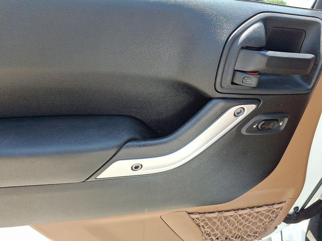 used 2013 Jeep Wrangler Unlimited car, priced at $11,995