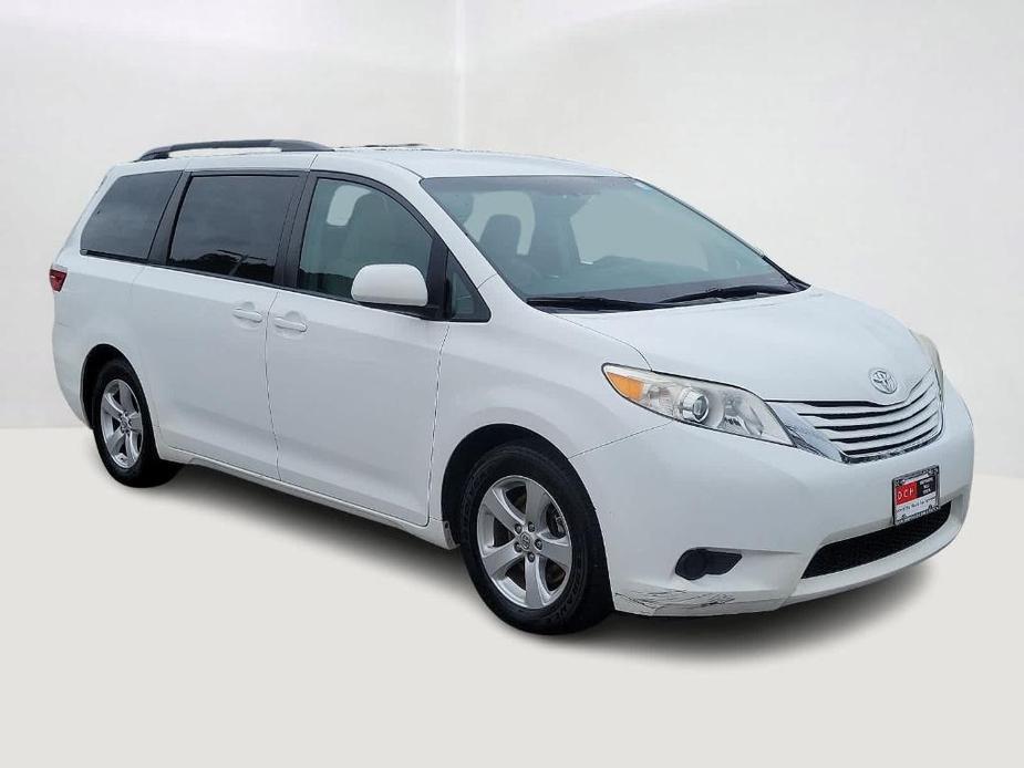 used 2017 Toyota Sienna car, priced at $13,492