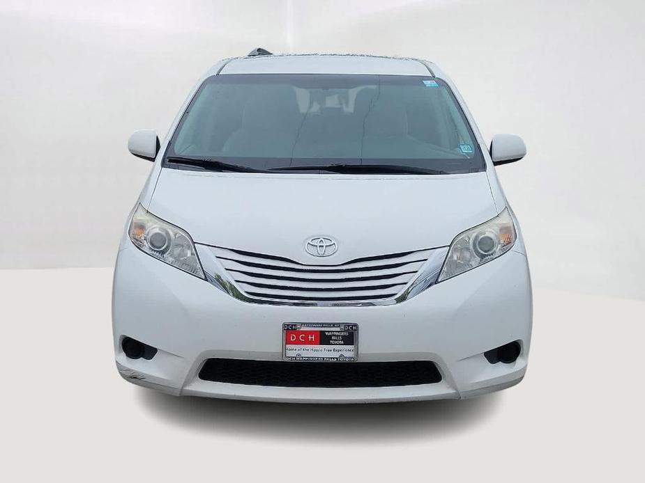 used 2017 Toyota Sienna car, priced at $13,492