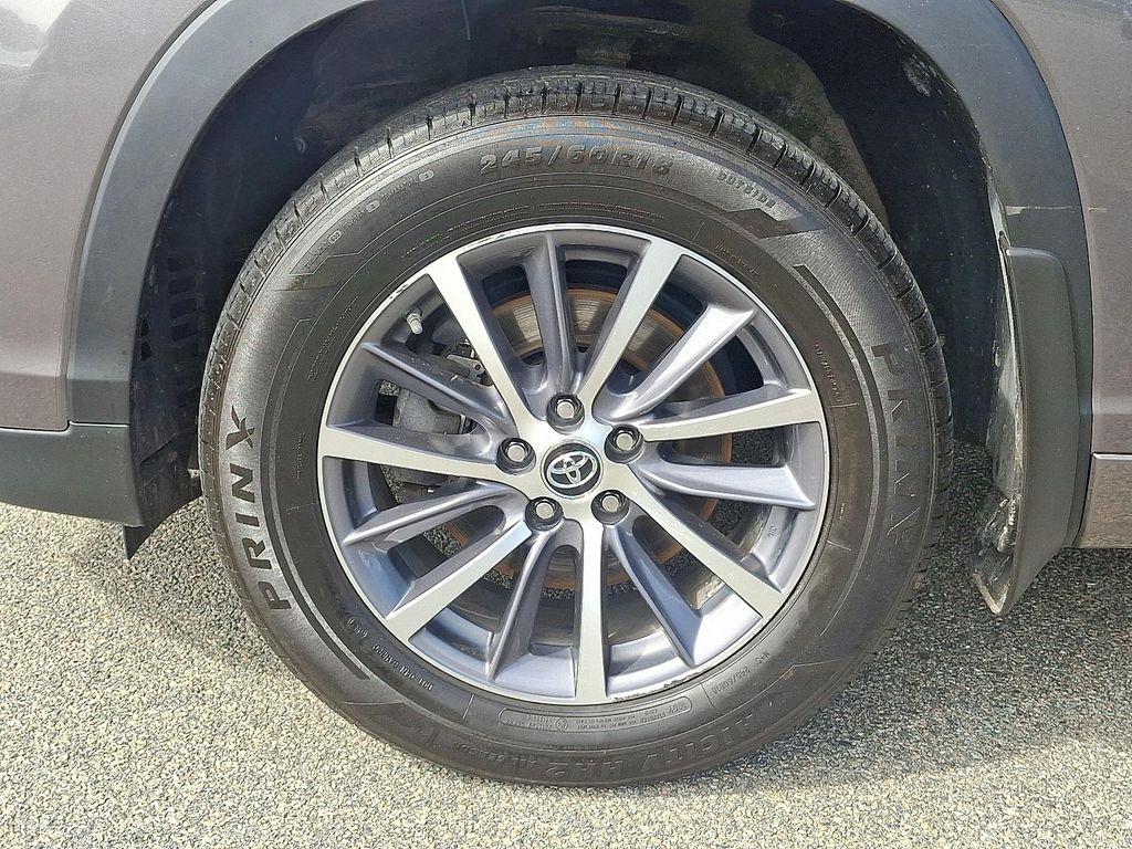 used 2018 Toyota Highlander car, priced at $23,993
