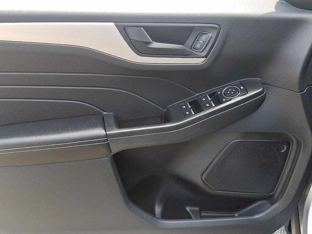 used 2022 Ford Escape car, priced at $19,298