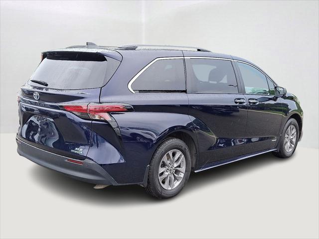 used 2021 Toyota Sienna car, priced at $33,992