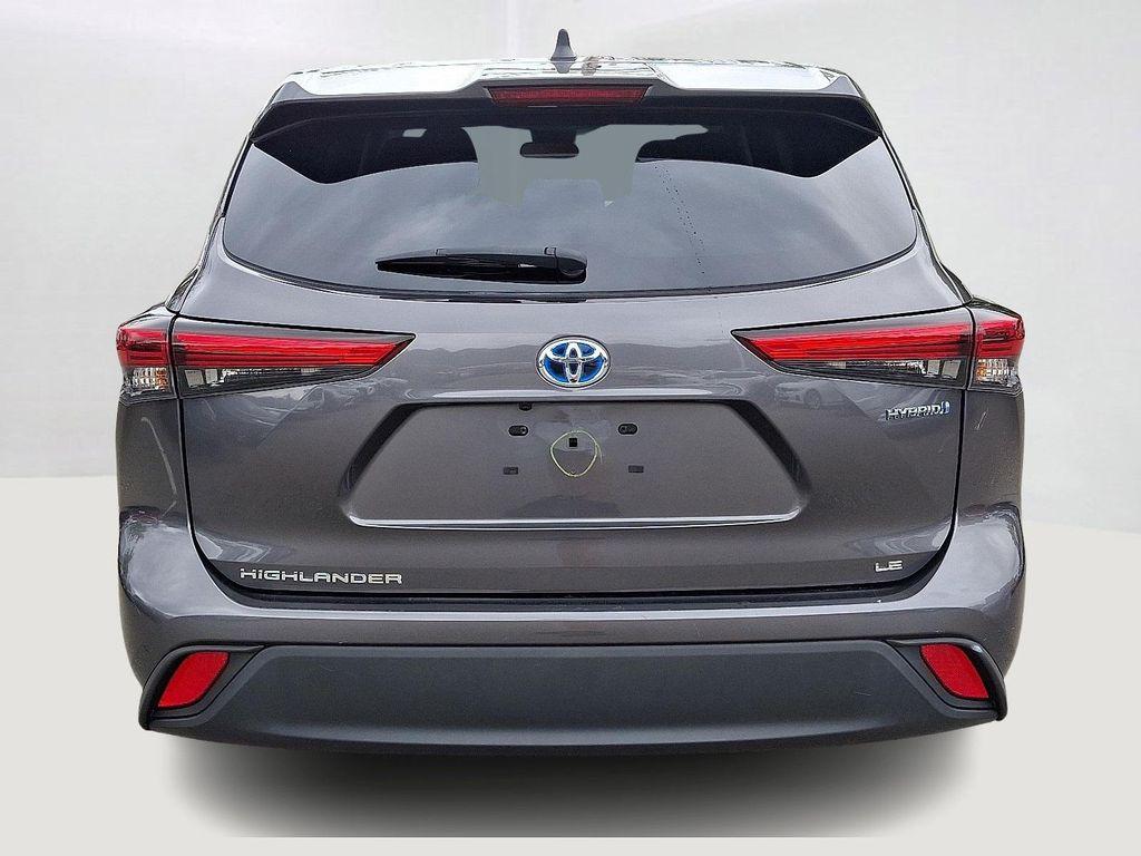 used 2022 Toyota Highlander Hybrid car, priced at $34,992