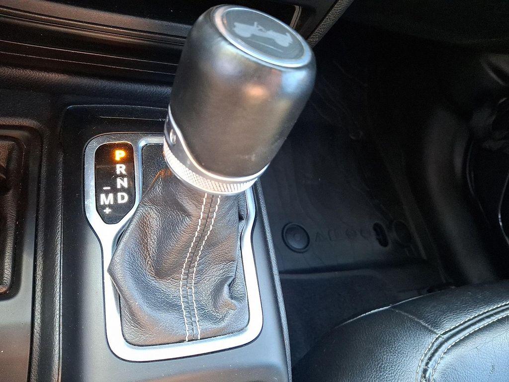 used 2022 Jeep Wrangler Unlimited car, priced at $34,494