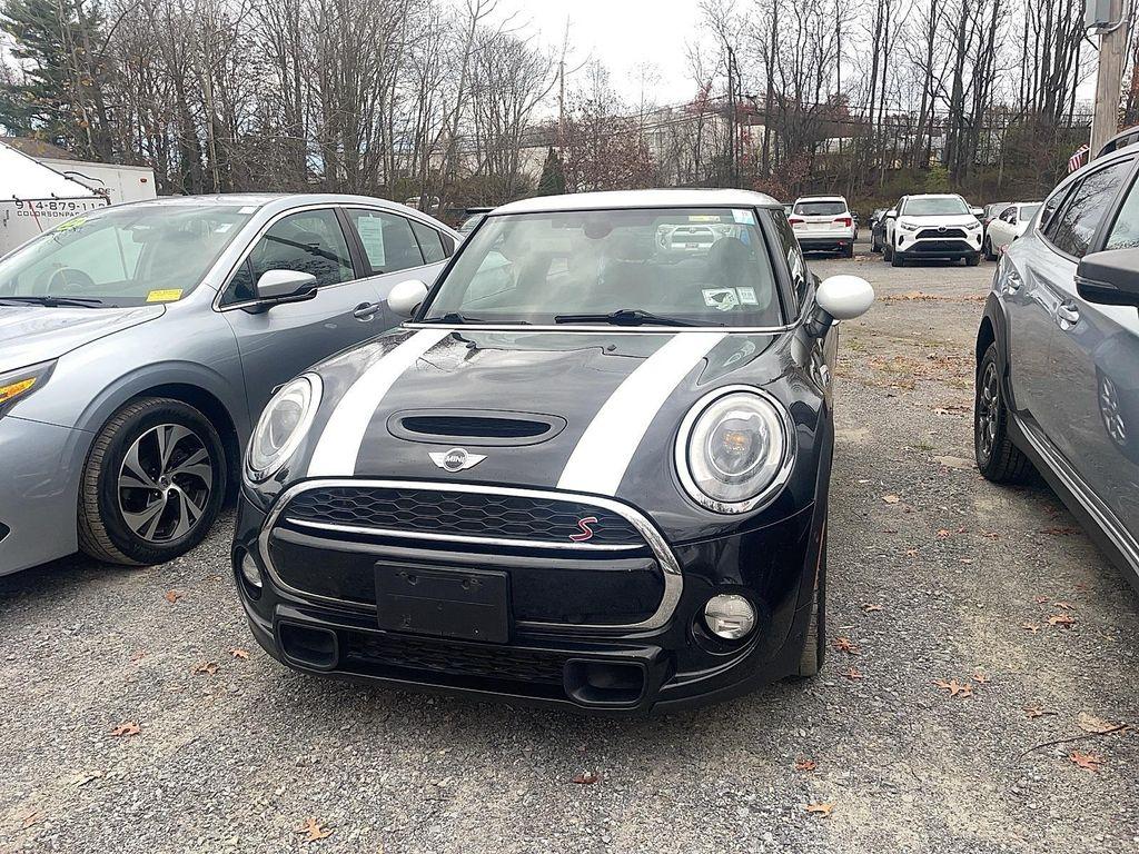 used 2018 MINI Hardtop car, priced at $11,990