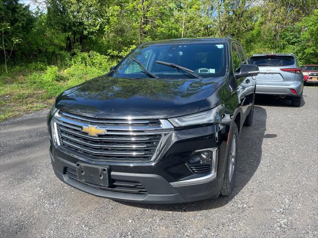 used 2023 Chevrolet Traverse car, priced at $35,990