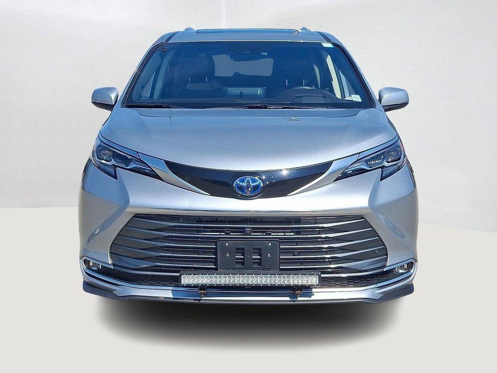 used 2024 Toyota Sienna car, priced at $51,493