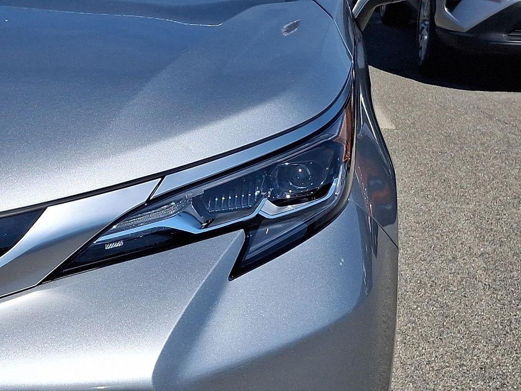 used 2024 Toyota Sienna car, priced at $51,493
