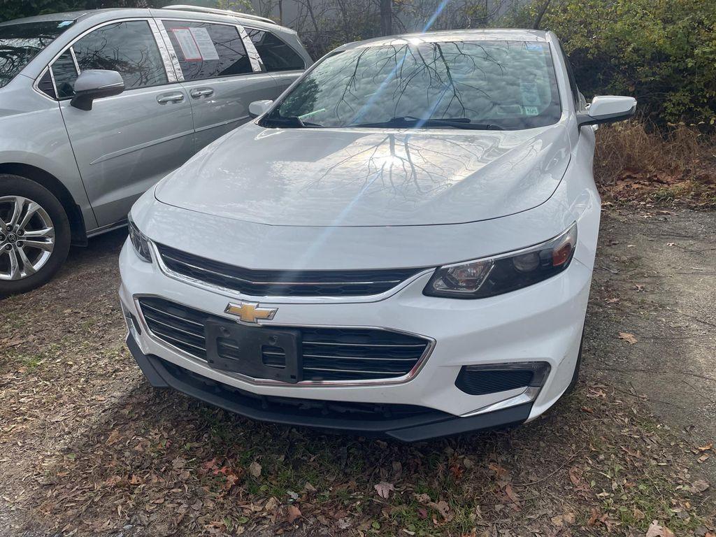 used 2018 Chevrolet Malibu car, priced at $9,490