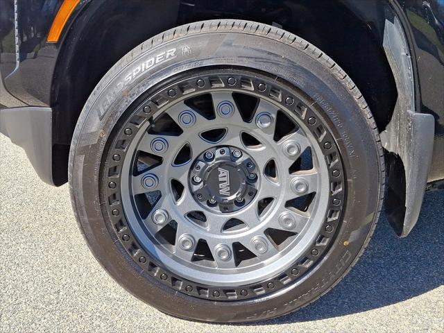 used 2024 Nissan Frontier car, priced at $35,990