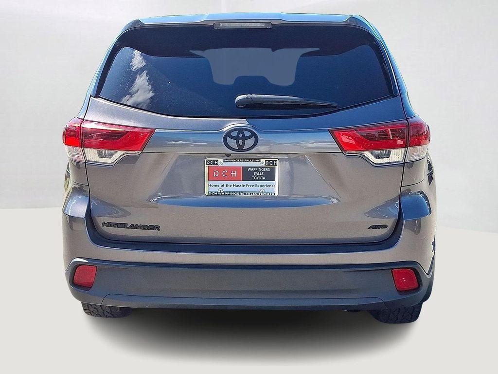 used 2019 Toyota Highlander car, priced at $16,993