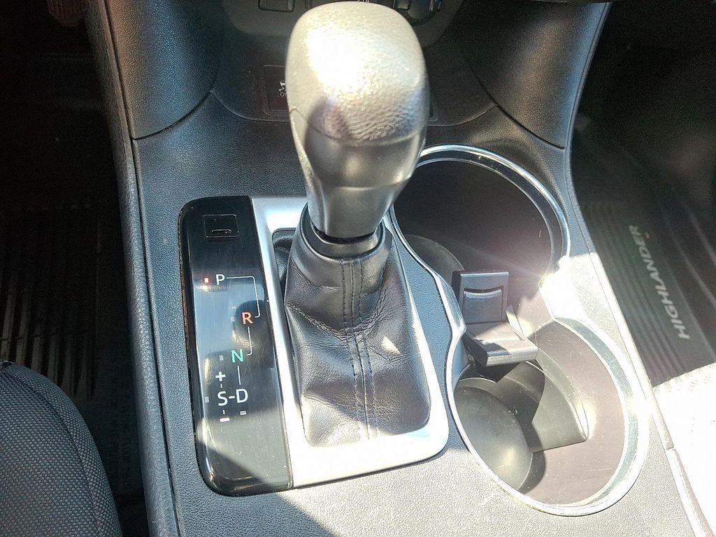 used 2019 Toyota Highlander car, priced at $16,993