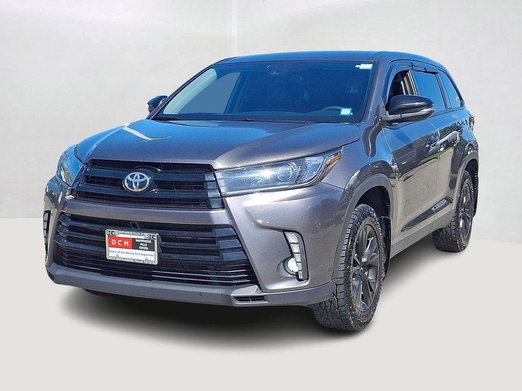 used 2019 Toyota Highlander car, priced at $16,991