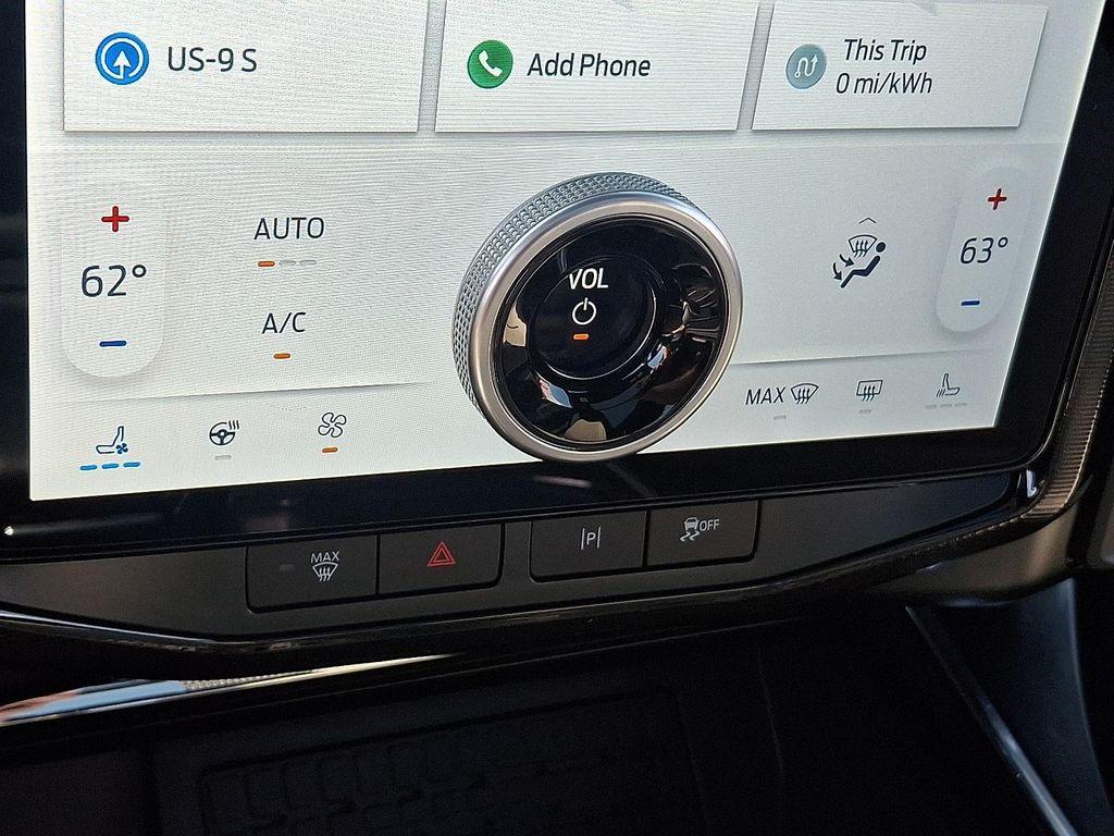 used 2023 Ford F-150 Lightning car, priced at $54,993
