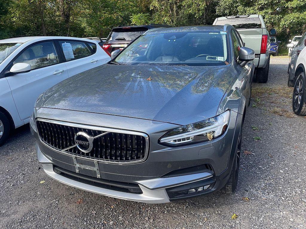 used 2018 Volvo V90 Cross Country car, priced at $22,490