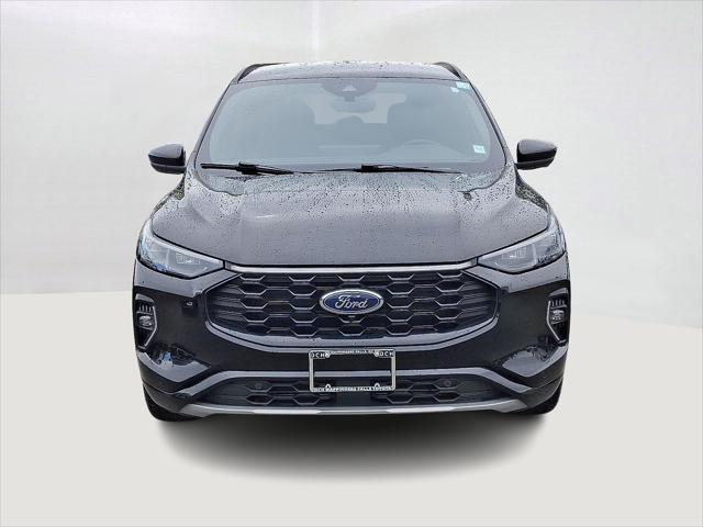 used 2023 Ford Escape car, priced at $25,994