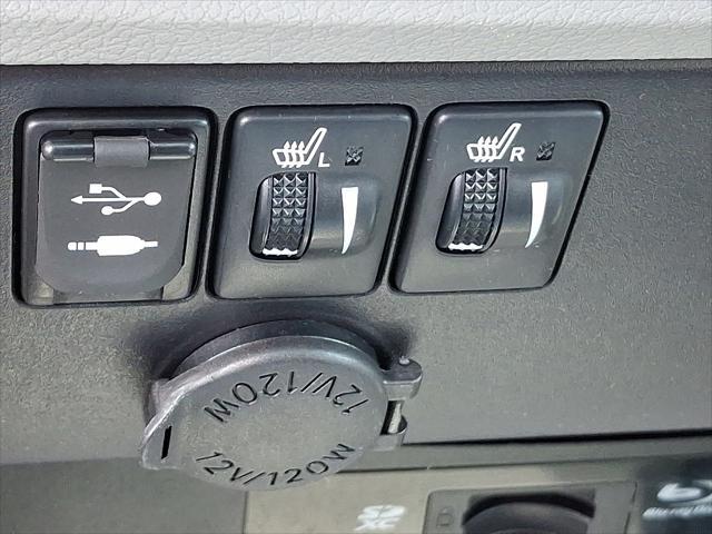 used 2016 Toyota Sienna car, priced at $12,295