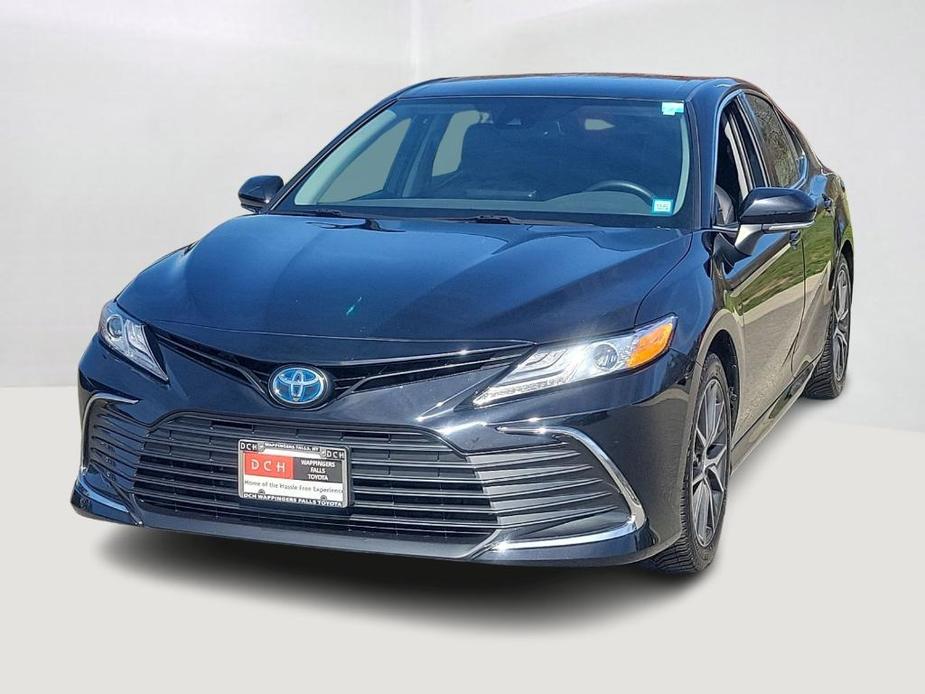 used 2022 Toyota Camry Hybrid car, priced at $28,993