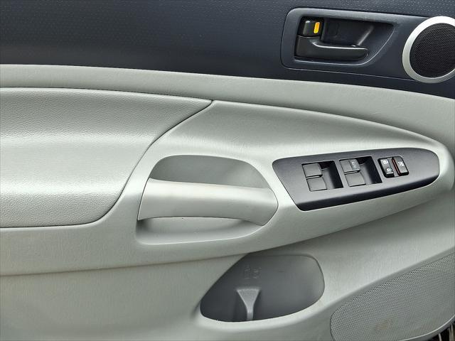 used 2013 Toyota Tacoma car, priced at $17,991