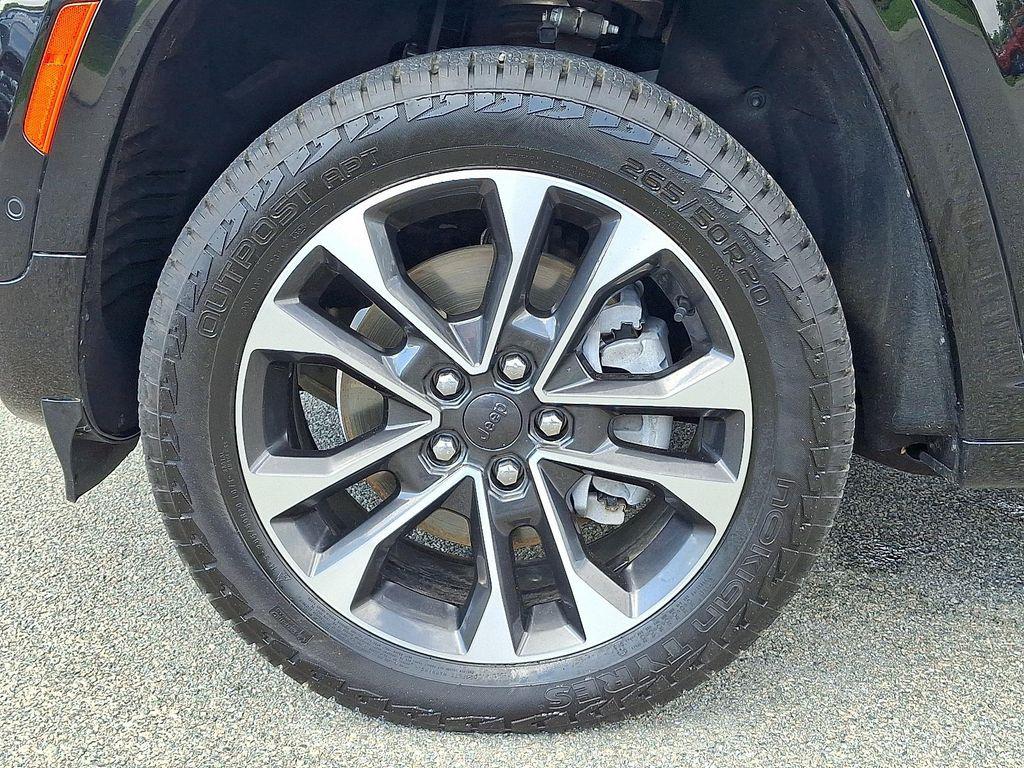 used 2021 Jeep Grand Cherokee L car, priced at $27,797