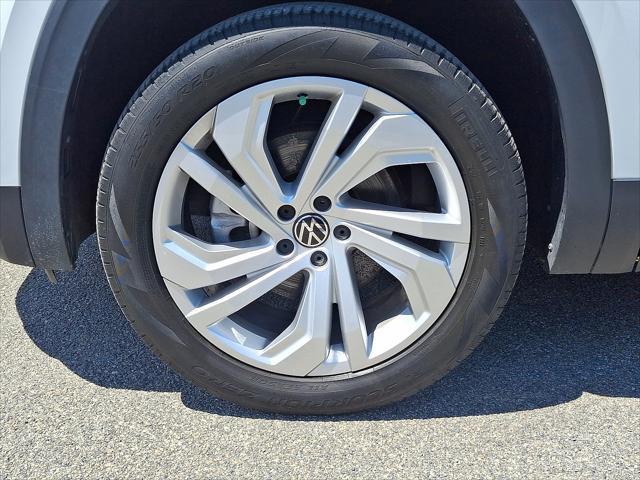 used 2021 Volkswagen Atlas car, priced at $24,992