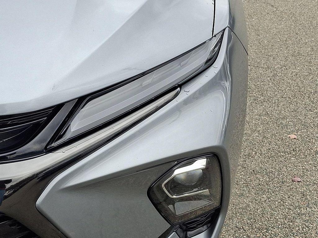 used 2024 Chevrolet Blazer car, priced at $31,993