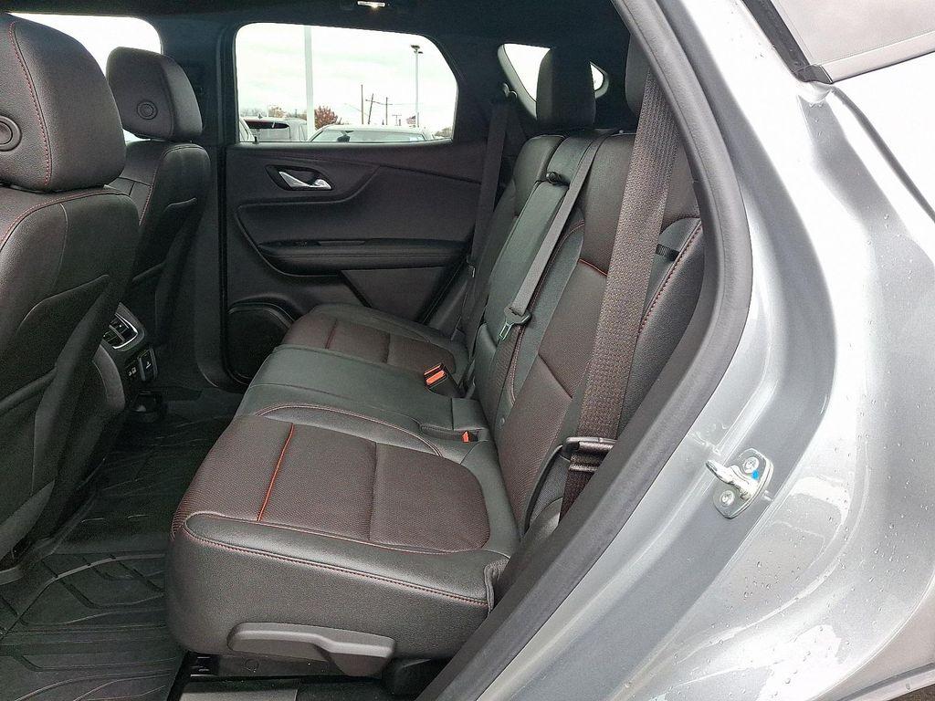 used 2024 Chevrolet Blazer car, priced at $31,993