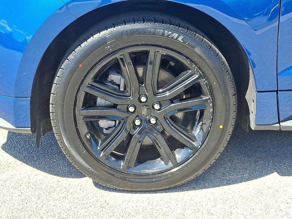 used 2022 Ford Edge car, priced at $26,493