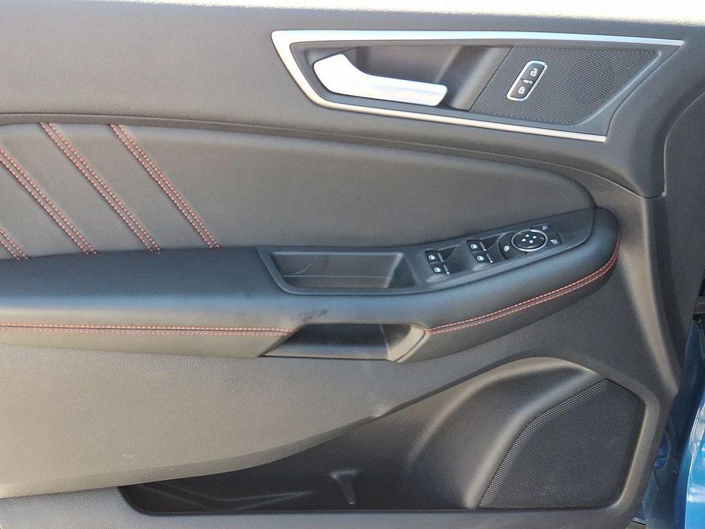 used 2022 Ford Edge car, priced at $26,493