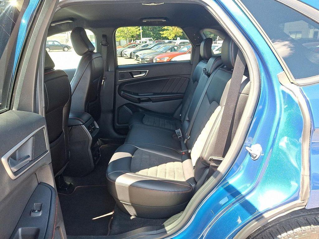 used 2022 Ford Edge car, priced at $26,493