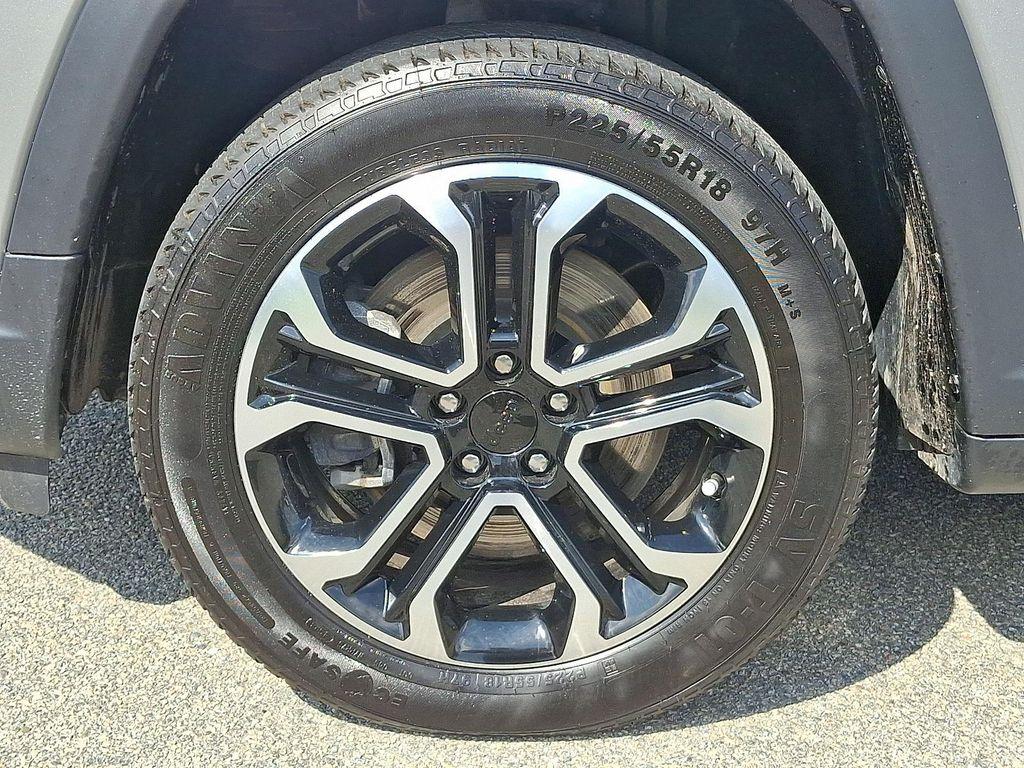 used 2024 Jeep Compass car, priced at $22,994