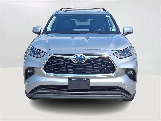 used 2023 Toyota Highlander Hybrid car, priced at $44,491