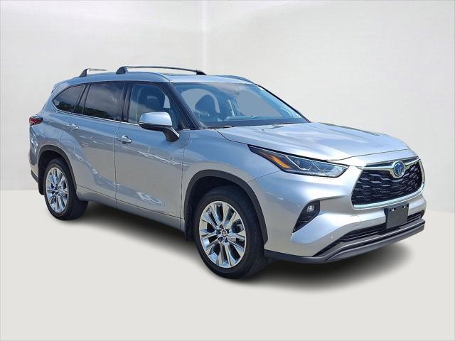 used 2023 Toyota Highlander Hybrid car, priced at $44,491