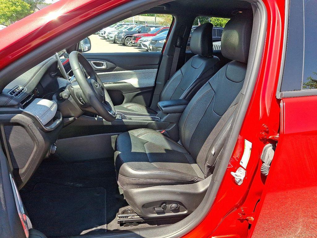 used 2023 Jeep Compass car, priced at $21,797
