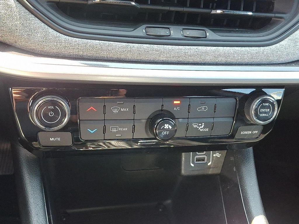 used 2023 Jeep Compass car, priced at $21,797