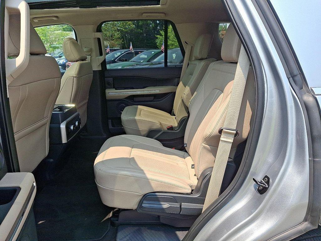 used 2023 Ford Expedition car, priced at $46,000