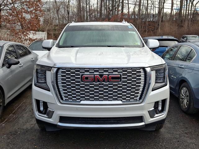 used 2022 GMC Yukon XL car, priced at $60,992