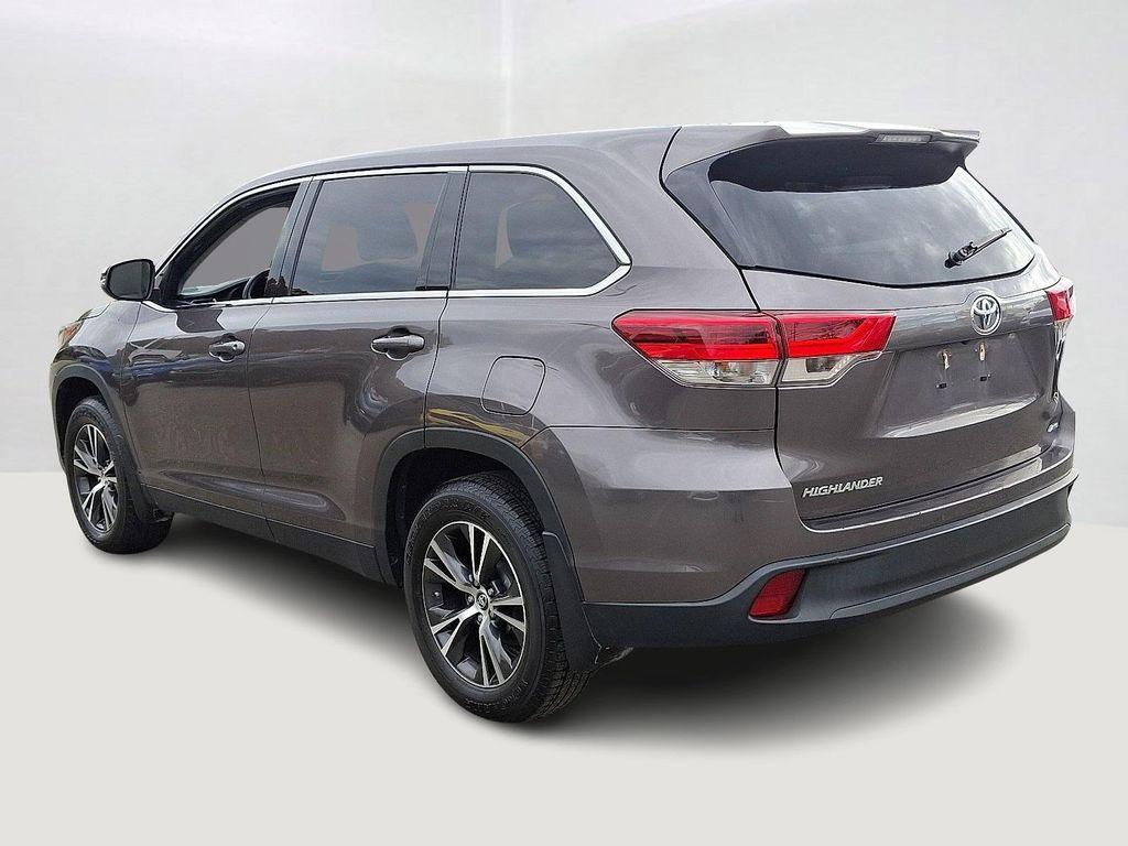 used 2019 Toyota Highlander car, priced at $19,592