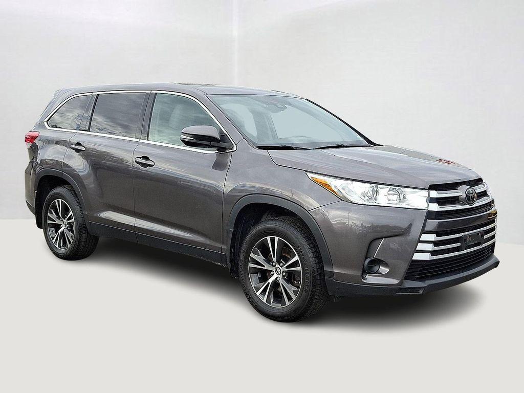 used 2019 Toyota Highlander car, priced at $19,592