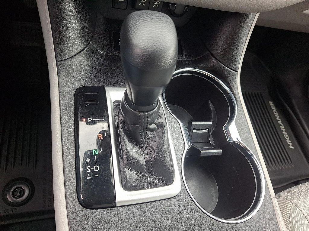 used 2019 Toyota Highlander car, priced at $19,592